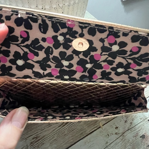 Vera Bradley wallet - Picture 4 of 11